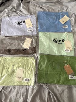 NEW Kyte baby women’s v neck shirts