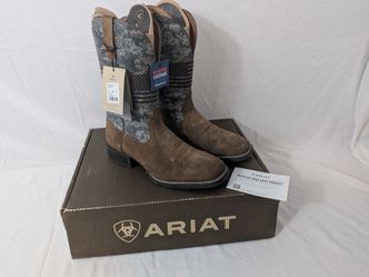 New Men's Size 12 EE Ariat  Western Boots