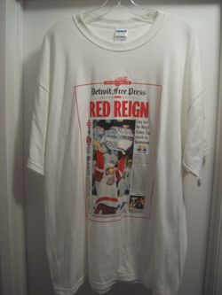 Detroit Red Wings "Red Reign" NHL Stanley Cup Champs Shirt...(XL)...