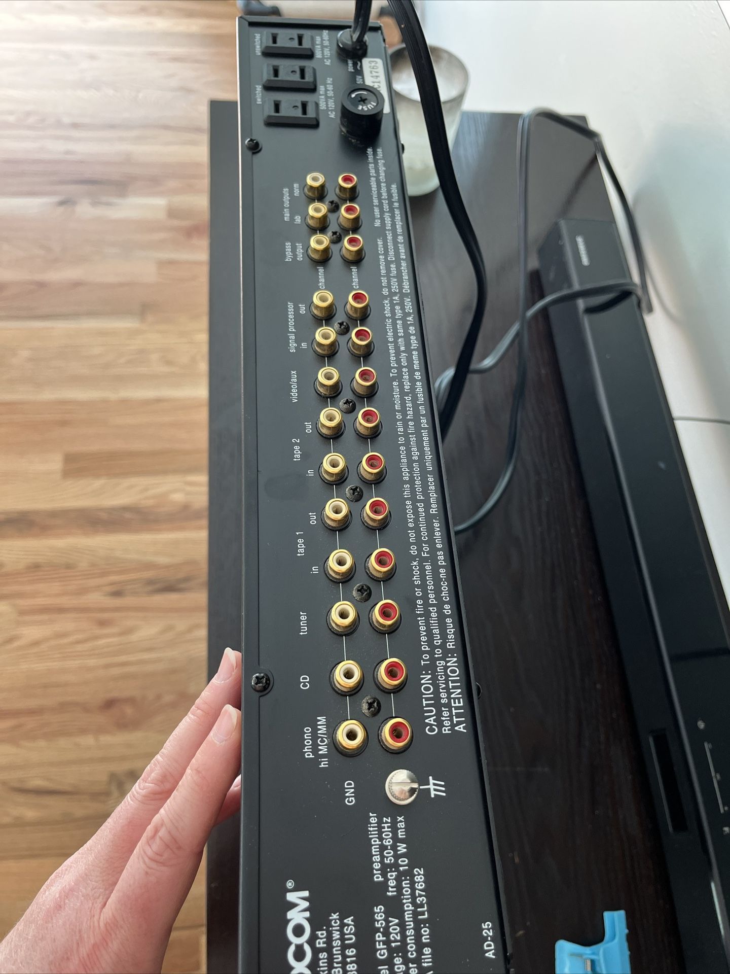 Adcom Gfp 565 Preamp