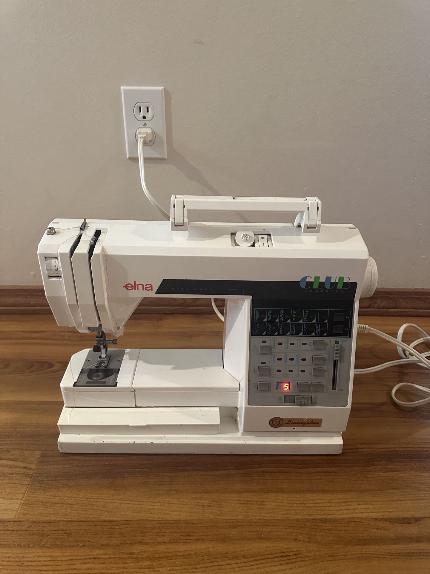 ELNA 390 B Sewing Machine For Parts
