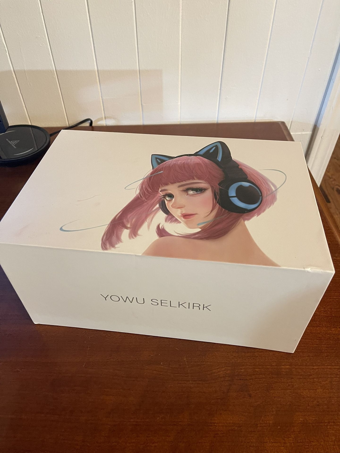 YOWU SELKIRK Wireless Gaming Headphones Like New