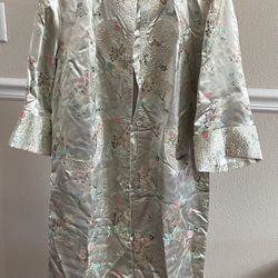 Adult Satin Duster Robe Vintage Chinese Size 42 Gorgeous Tailored Long Traditional Coat Shape $50