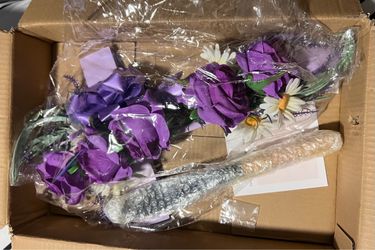 Artificial Purple Rose and Daisy Flower Bouquet