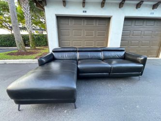 Sofa/Couch Sectional - Recliner - Leather - Delivery Available 🚛