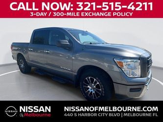 2021 Nissan TITAN