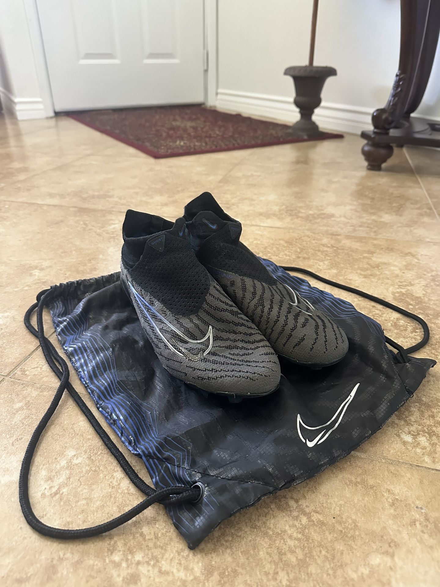 Nike Phantom GX