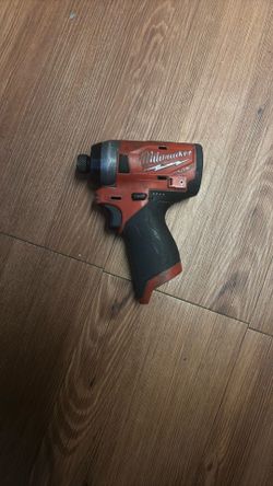 Milwaukee M12 Impact Fuel