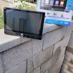 2 Din Car radio 10.6 inch screen android apple car play Bluetooth USB auxiliary more 