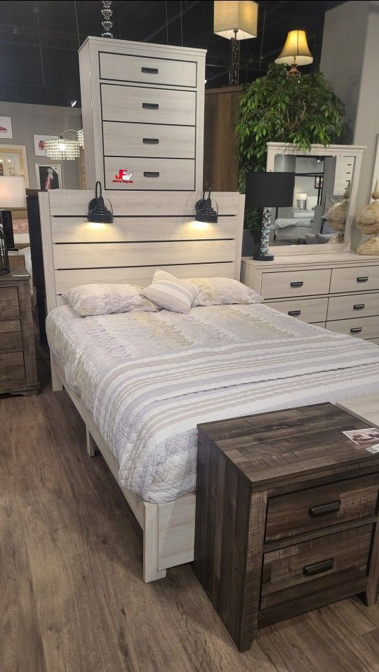 Brand New! 7pc Queen/Full Bedroom Set😍/ Take it home with only $39Down/ Hablamos Español Y Ofrecemos Financiamiento 🙋🏻‍♂️ 