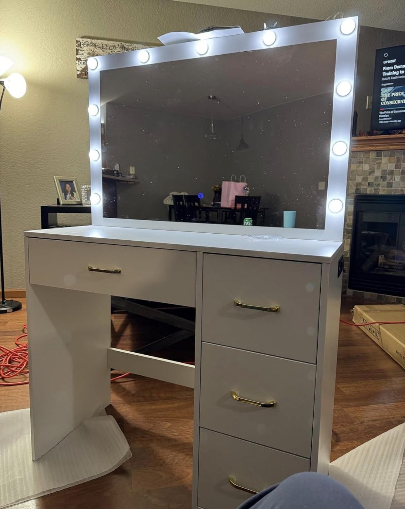 Makeup Vanity