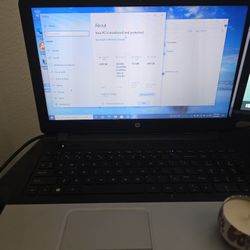 HP Laptop 15" Display