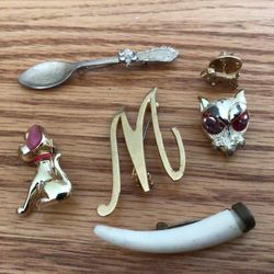 Jewelry Pins From 1950’s