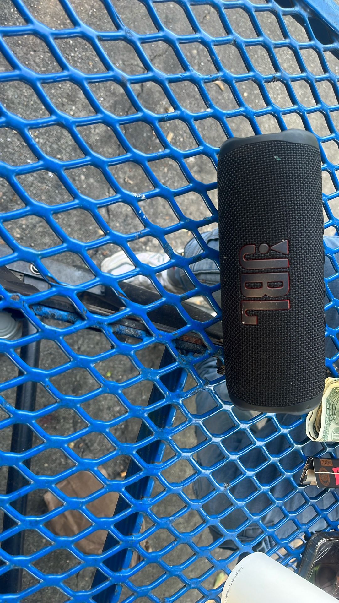 Used JBL FLIP 6