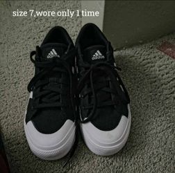 Adidas Low-Top Sneakers Size 7