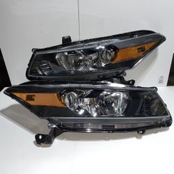 Honda Accord 2-Dr Coupe Black Housing Projector Headlights for 2008 to 2012