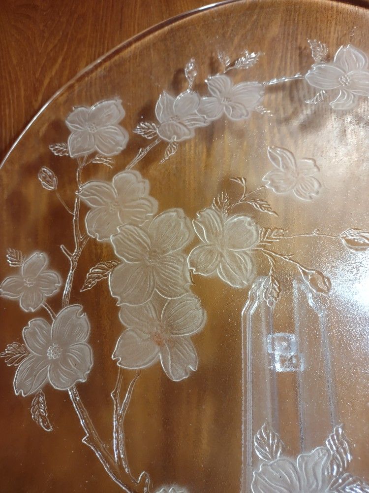 Glass Flower Plate