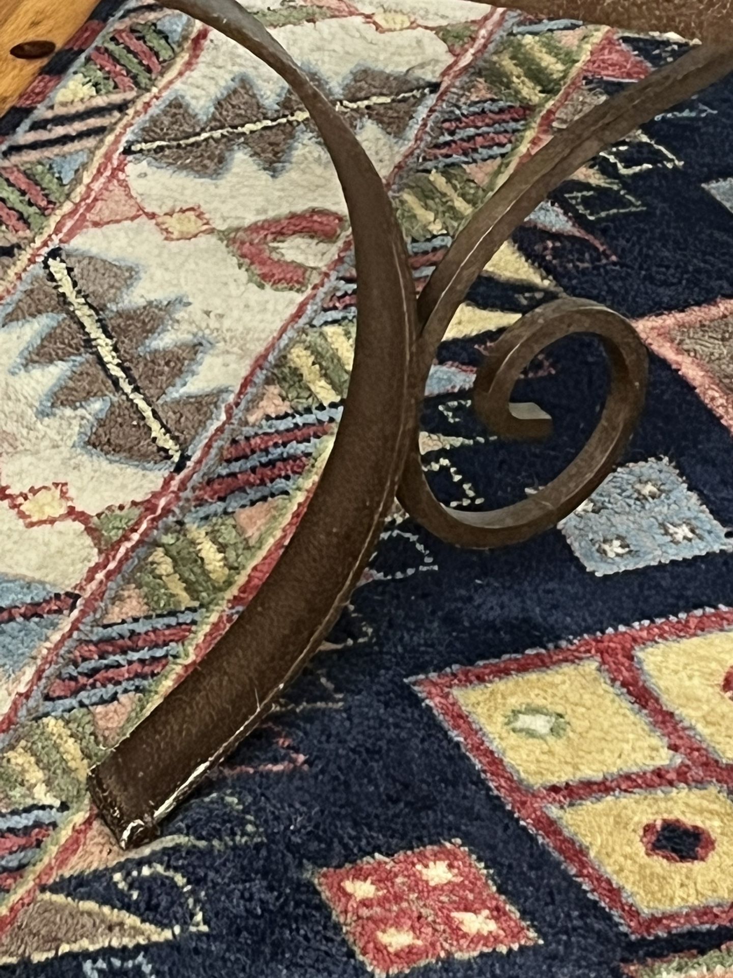 Coffee Table Approx 3’x4’ Rectangle