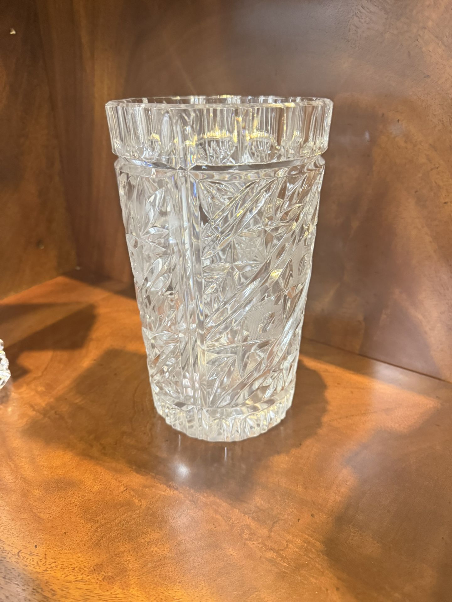 ✨Vintage Starlet Cut Crystal Flower Vase💫
