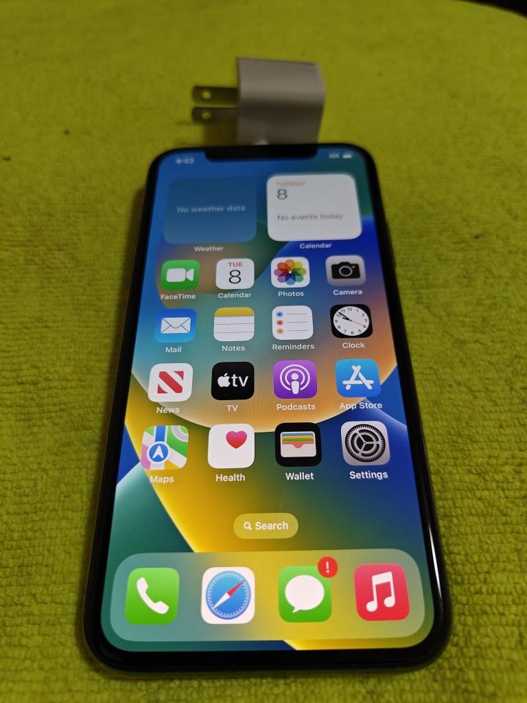 iPhone X 256GBS Unlocked Any SIM Card
