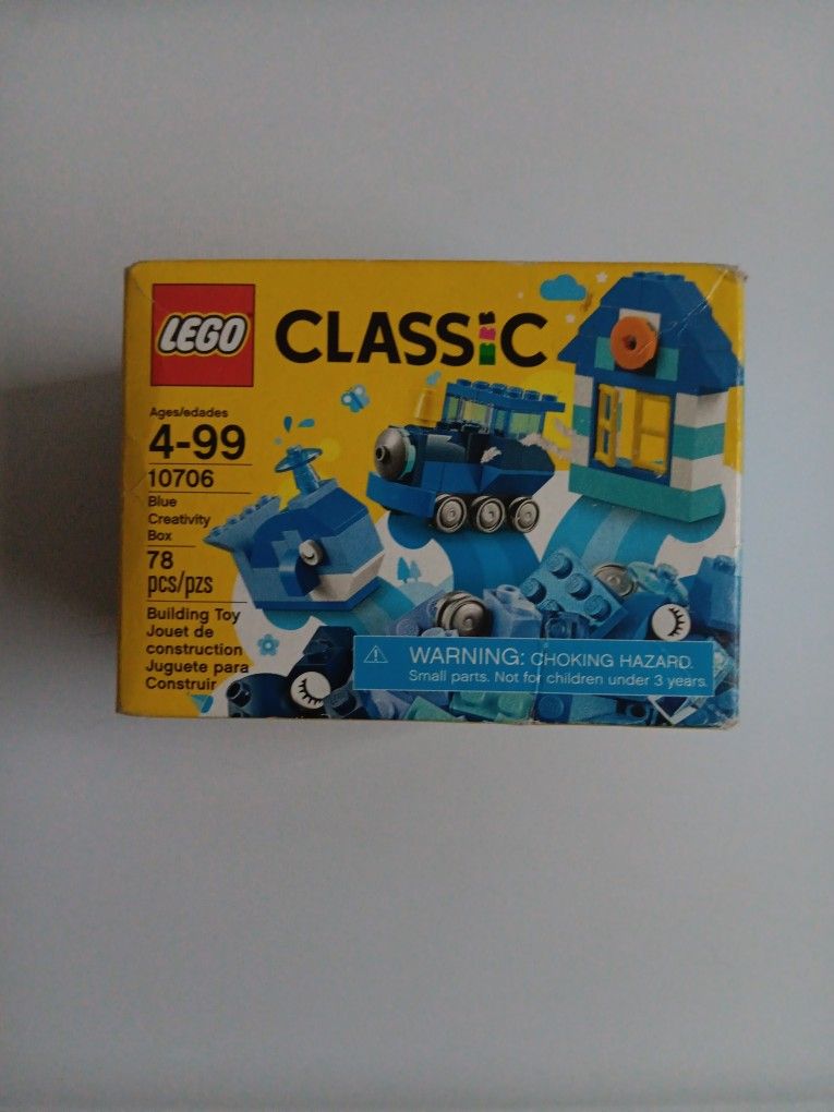 LEGO ClASSIC 10706 BLUE CREATIVITY BOX for Sale in Sun City AZ