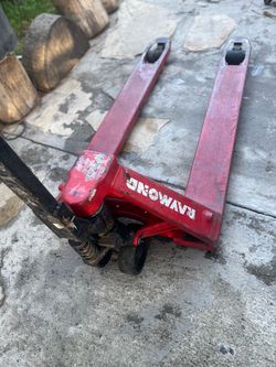 Raymond Manual Pallet Jack