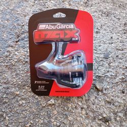 Abu Garcia Max SX 4000 Spinning Reel