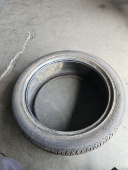 285/40/21 Continental tire 285 40 21