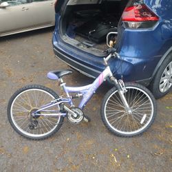 Tiara Pro Women's Mountain Bike 