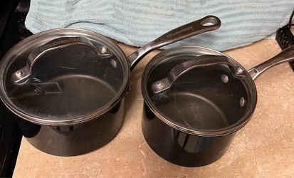 Kitchen Aid sauce pan with lid