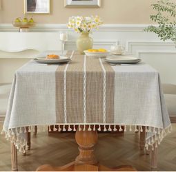 Outdoor/Indoor Linen Tablecloth 55x70 inch