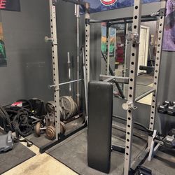 Father's Day special today! Marked down!!👊 Full Home Gym Package w/ Rogue Echo Bike – $1,500🔥