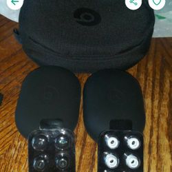 Replacement Silicone Earbuds For Power Beats And Headphones Case