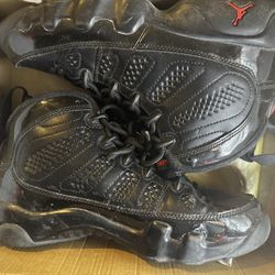 Air Jordan Retro 9 Black Size 4.5 Boys