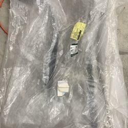 Run Channel - Land-Rover (LR174070)