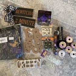 Halloween Decoration & Craft Lot