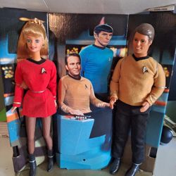 1996 Star Trek Barbie  And Ken Dolls