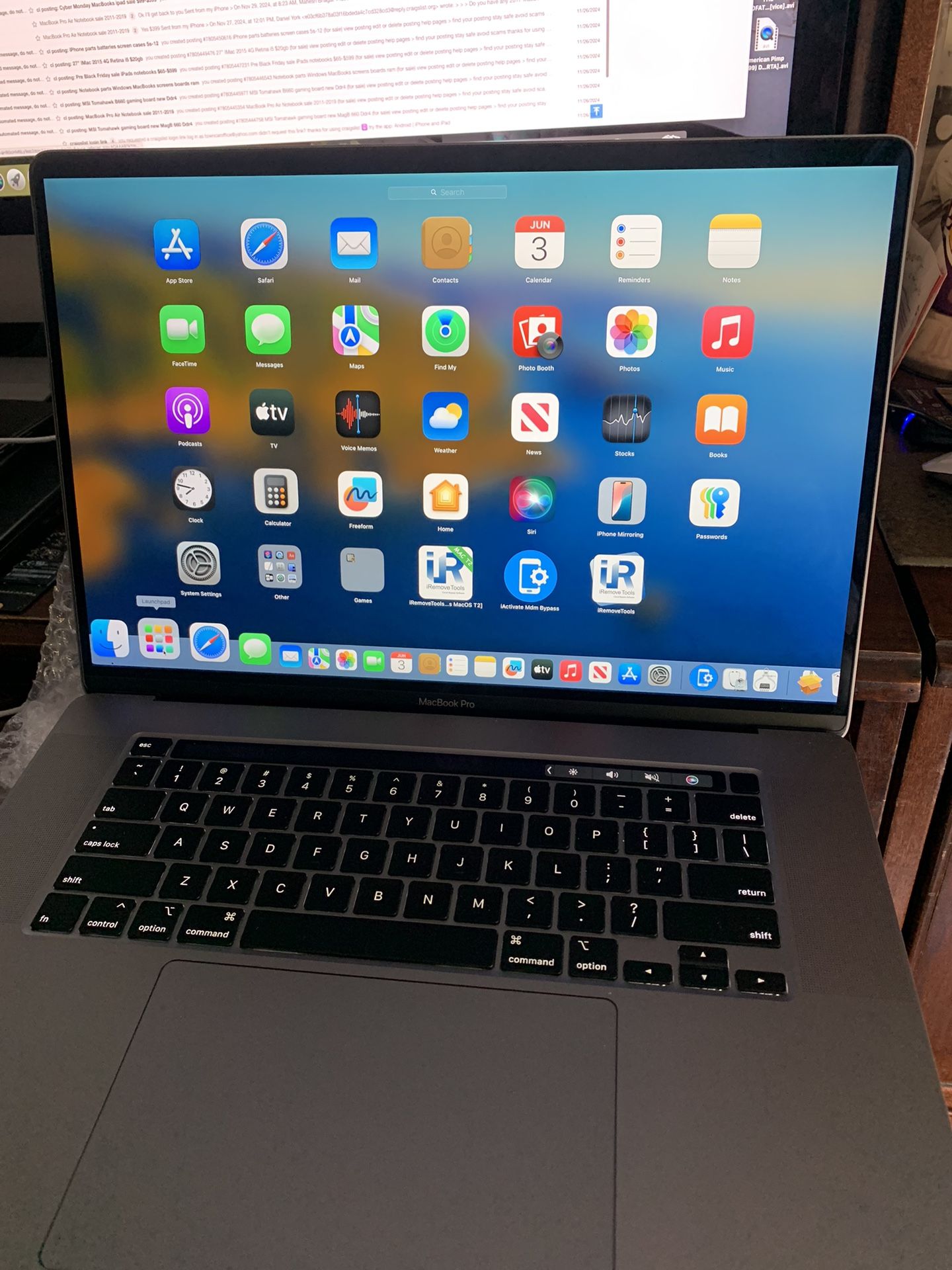 2019 MacBook Pro Fathers Day Deal 16” i7