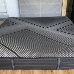 Beautyrest Black King Mattress