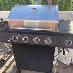 Nexgrill 4 Burner Propane Gas Grill With Side Burner