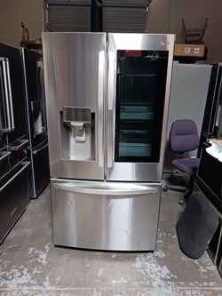 Refrigerator lg 3 door with fast door glass in stainless steel 40 days warranty Delevery