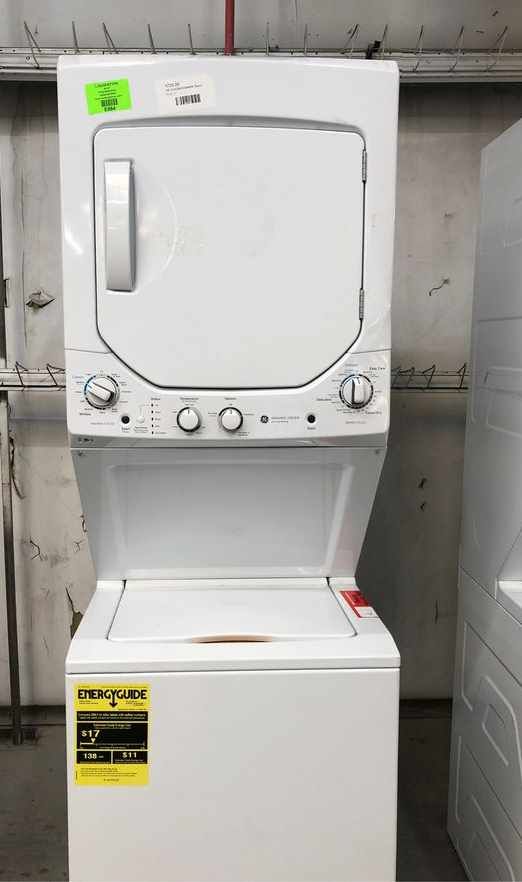 GE washer/ dryer set 8O