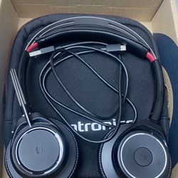 Plantronics Voyager Focus Headphones