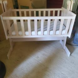Wooden Swinging Cradle