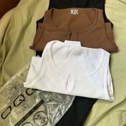 $15 Large 3pieces OQQ Ripped Sleeveless Bodysuits