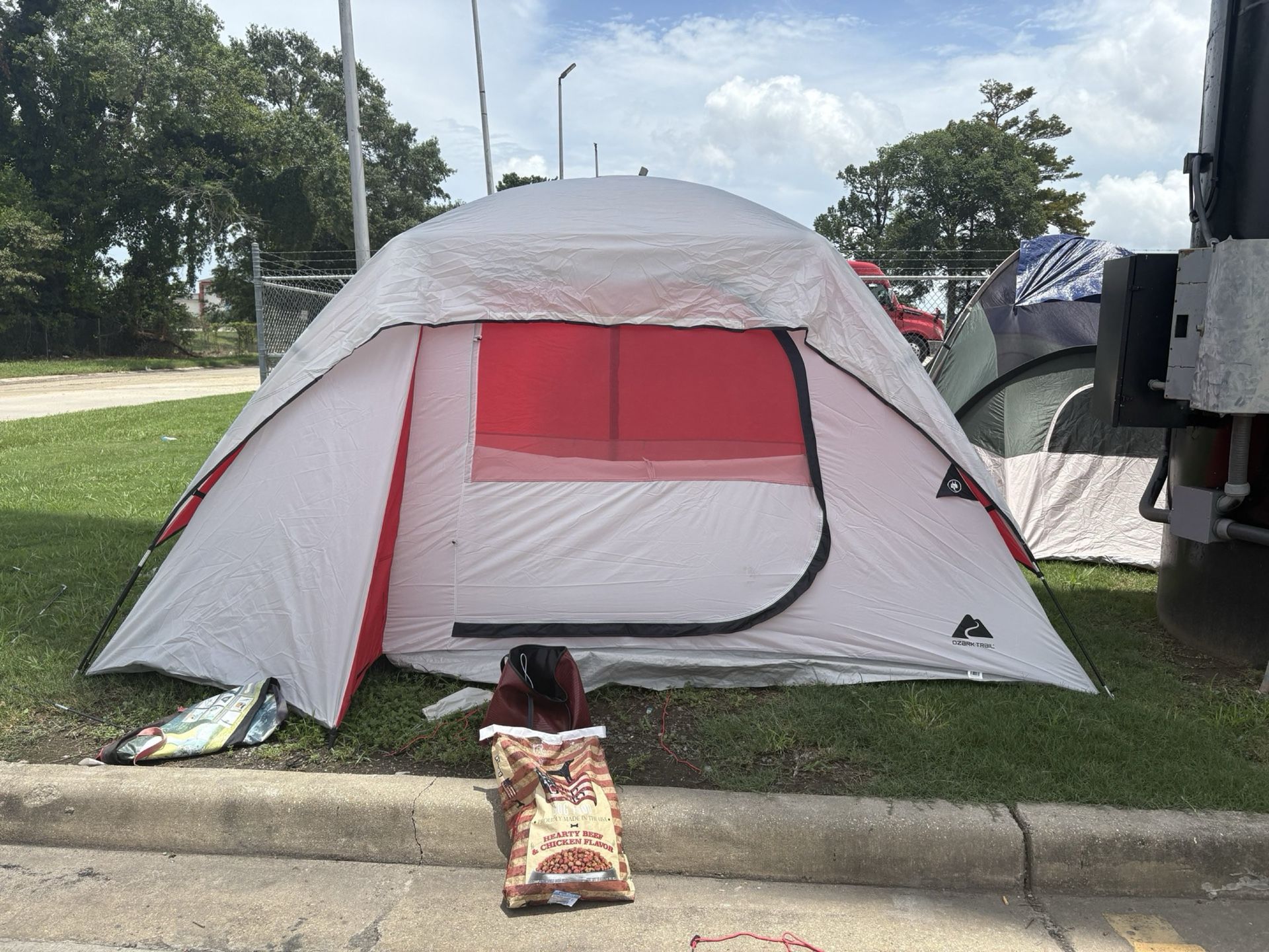 Tent 