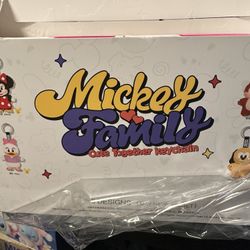 Mickey Family Blind Box Original