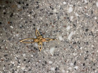10k Tricolored Gold Cross