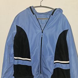 Womens light weight hacket size XL