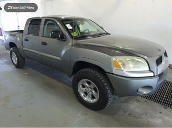 2006 Mitsubishi Raider Double Cab